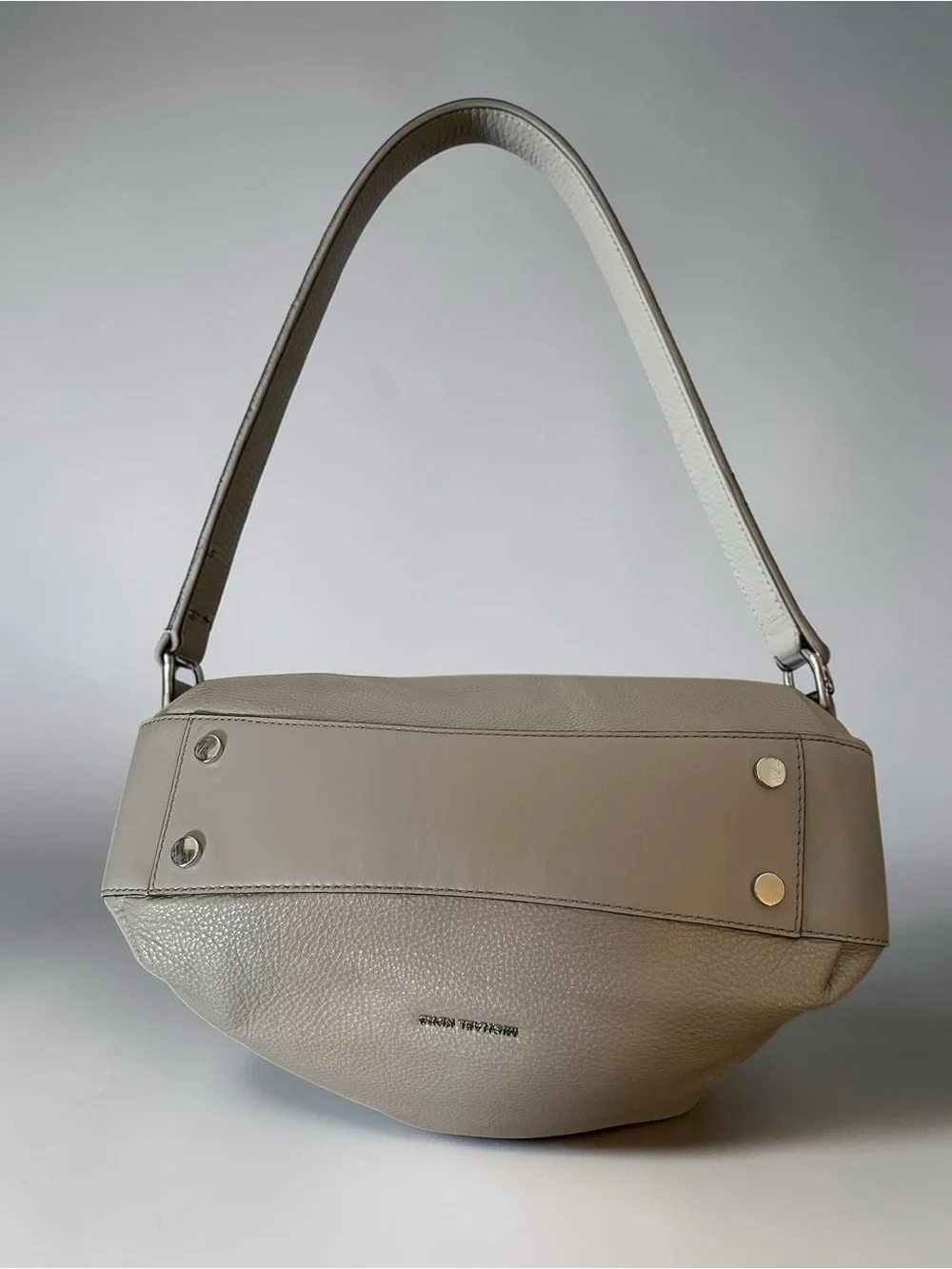 Michael Kors Lillie Large Pebbled Leather Chain Shoulder Bag Tote Pearl Grey
